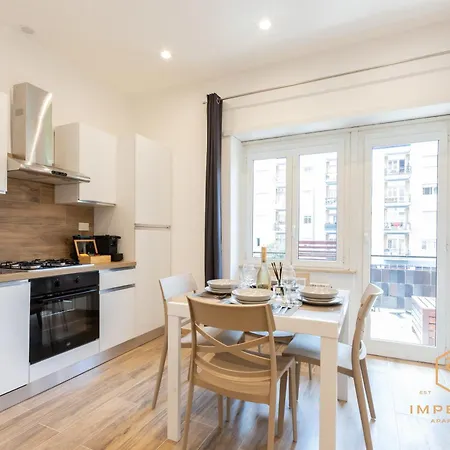Imperium Consolae - 3 Bdrm, 200mt To Metro, Terrace, A-c *