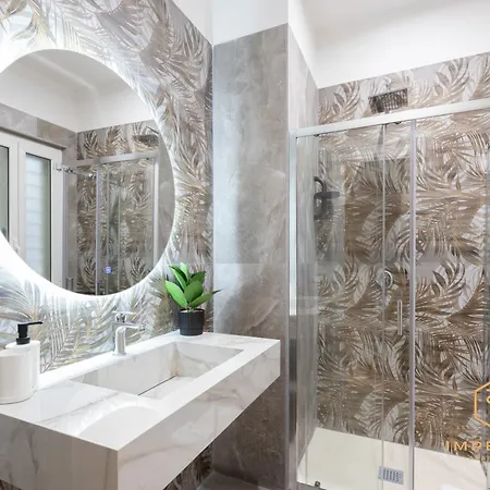 Imperium Consolae - 3 Bdrm, 200mt To Metro, Terrace, A-c * Rom