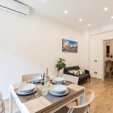 Apartment Imperium Consolae - 3 Bdrm, 200mt To Metro, Terrace, A-c