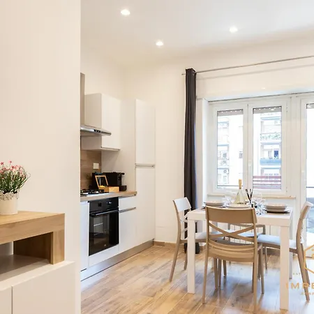 Apartment Imperium Consolae - 3 Bdrm, 200mt To Metro, Terrace, A-c Rom